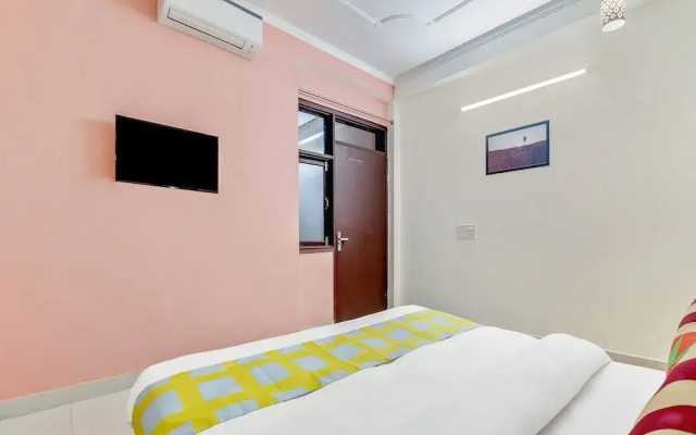 OYO Home 30203 Delightful Studio Chhatarpur