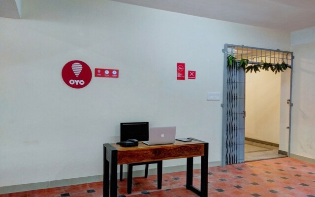 OYO 10446 Hotel 12 Degree West