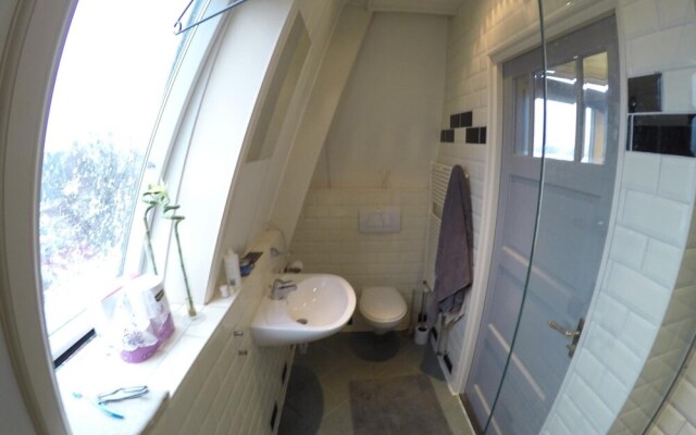 Nikki's Holiday Home