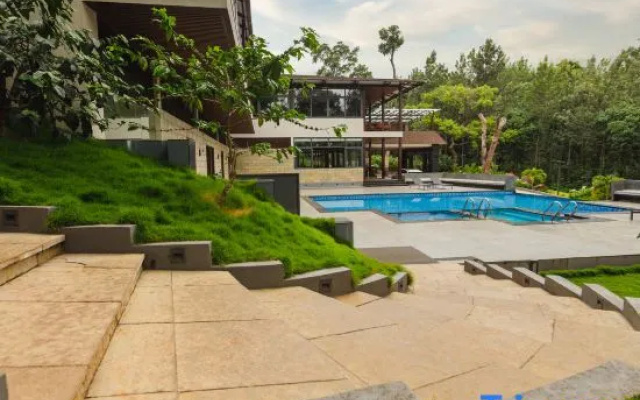 The Silver Sky Hotels and Resorts