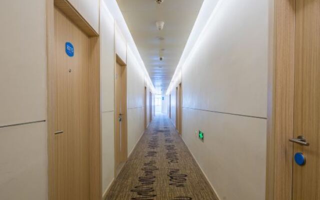 HanTing Hotel (Hangzhou Wanda Plaza)