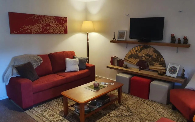 Oaktree Guest House