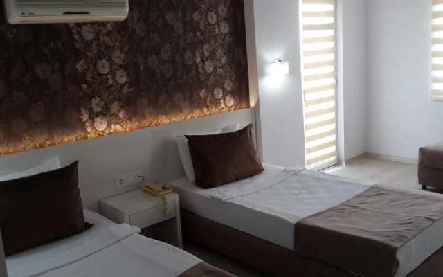Myra Hotel