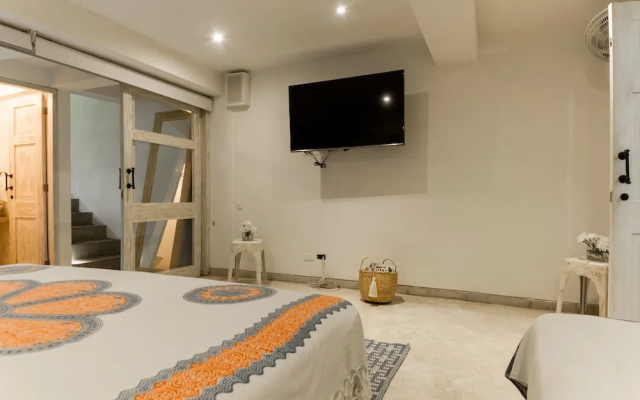 Lux Casa Lucia Boutique Rooftop Pool by Nomad Guru - Boutique_and_Design in Cartagena - Photo 5