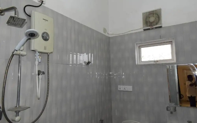 Trinco Star Hotel