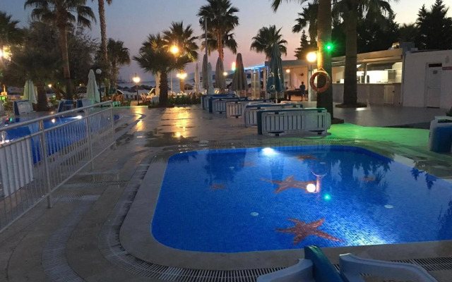 Nagi Beach Hotel