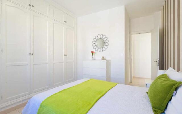 Mahostly Apartamento Comillas SC