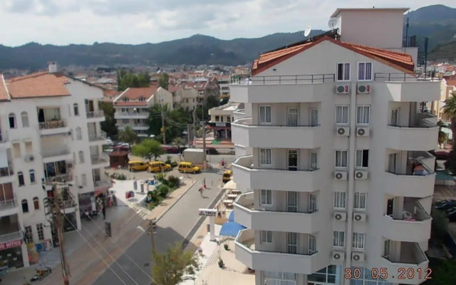 Tekin Aparts