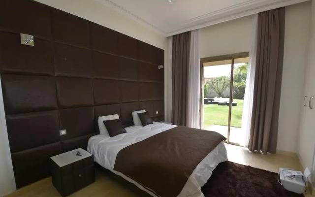 Apple Villa De Luxe 5