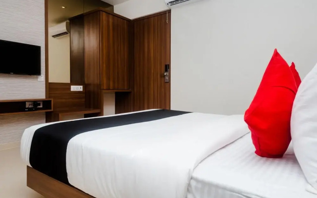 Capital O 28004 Hotel Mathoshree