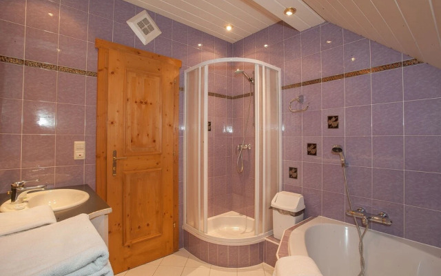 Schluga Spa Apartments & Mobile Homes