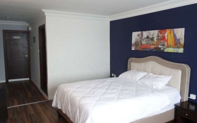 Yakamoz Hotel & Restaurant