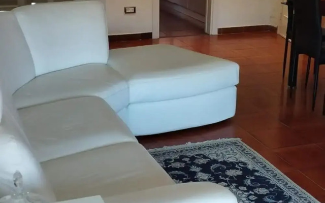 Belvilla by OYO Tina Apartment