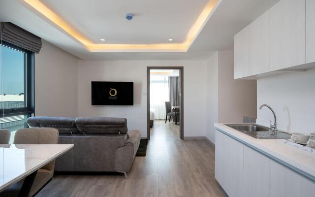 Orion Hotel & Residence