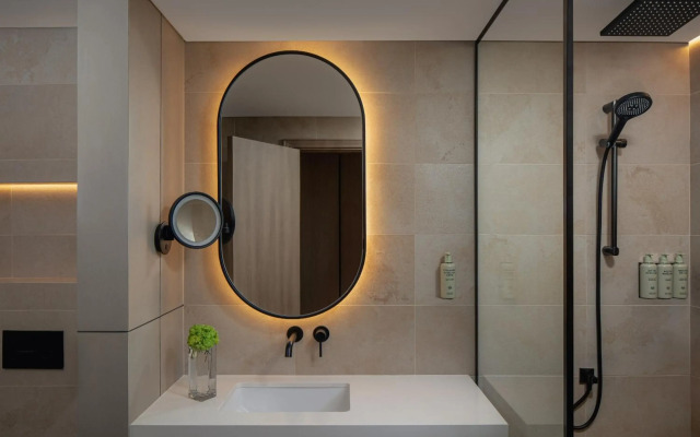 Отель Towers Rotana