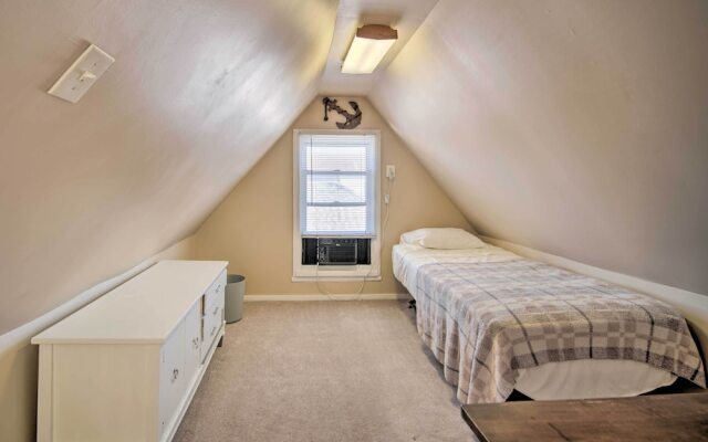 Family-friendly Wildwood Apt: Bike to Beach!