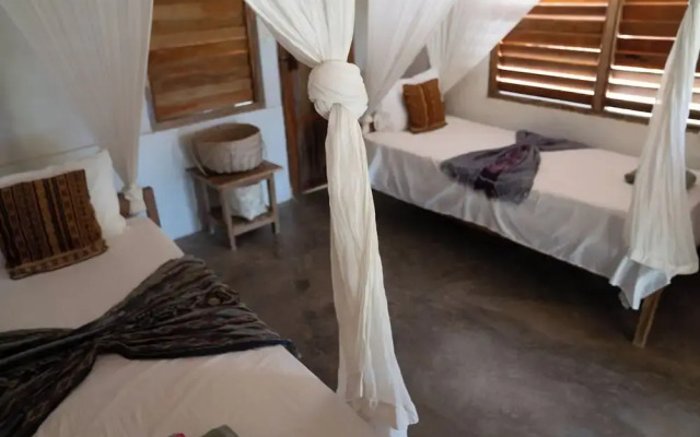 Rote Beach Bungalows