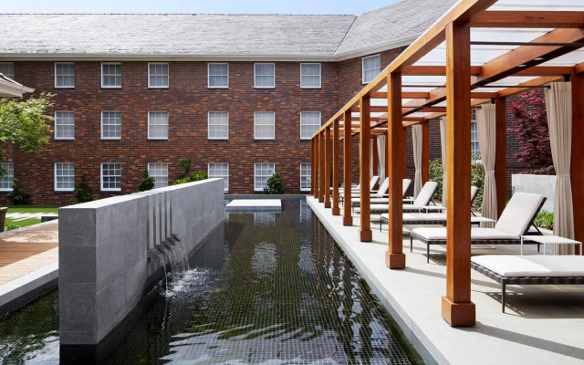 Brassey Hotel