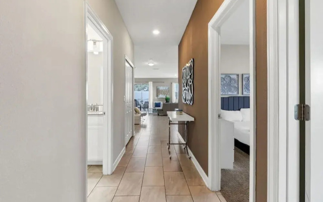 Your 5bdr House w Pool - 4959