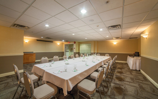 DoubleTree by Hilton West Kelowna