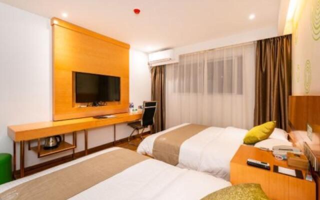 GreenTree Inn (Huayin Huashan Scenic Area)