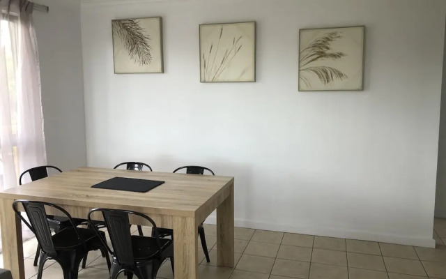 Coral Towers Holiday Suites