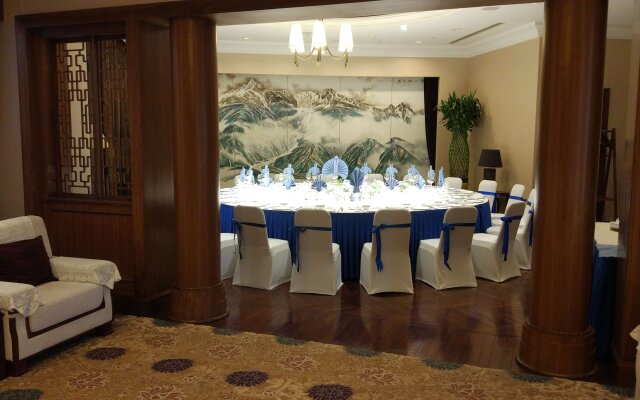 Kunming Green Lake Hotel