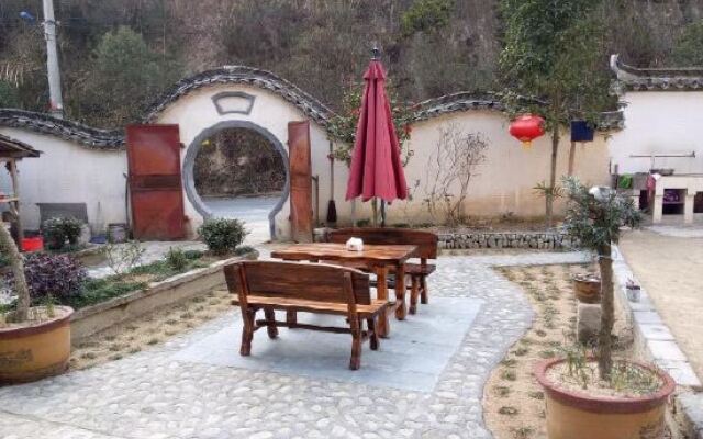 yi xian hong cun Yue han bo Inn