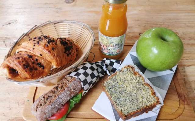 Las Ramblas Pasaje Bacardi Apartments