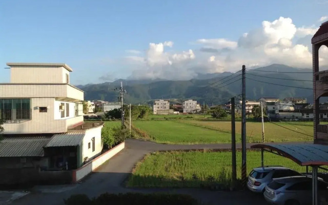 Yilan 96 Bnb Old Village Head House