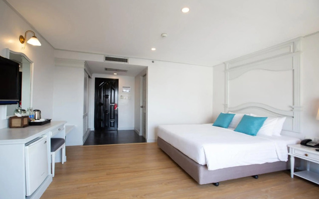 CH Hotel