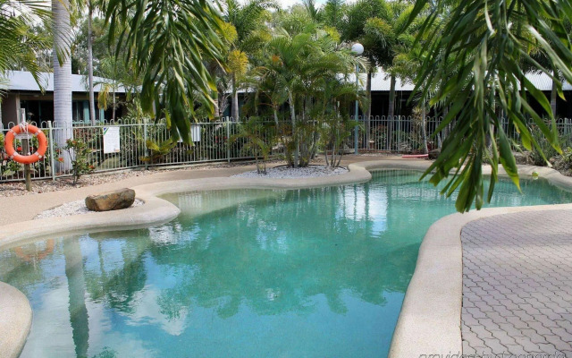 Capricorn Motel & Conference Centre