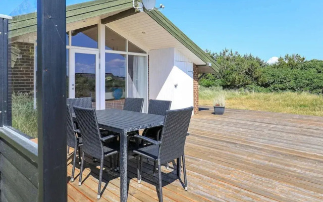 6 Person Holiday Home in Ringkobing