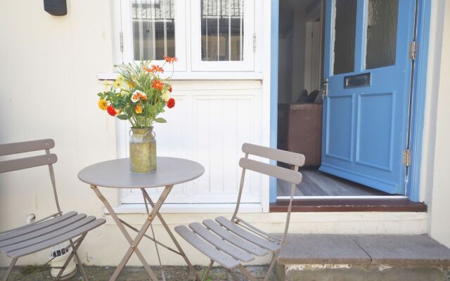 Trinity Mews