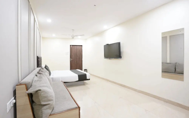 U Life Hotel