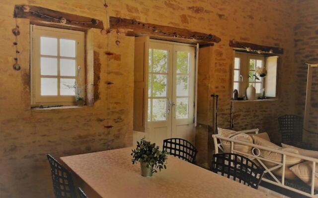 Une Maison de campagne en Bourgogne du Sud