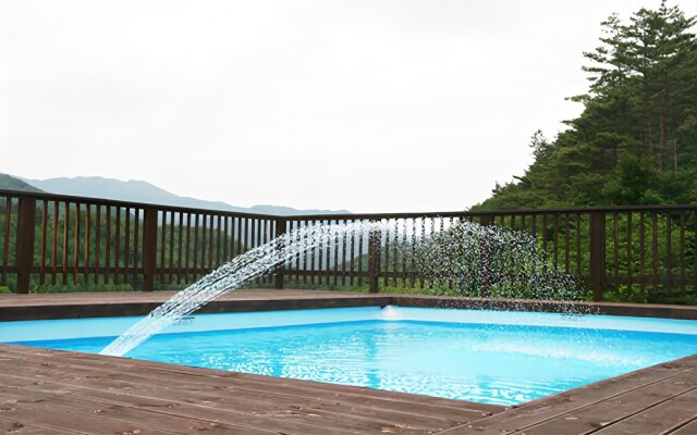 Jeongseon Mindoongsan High One Pension