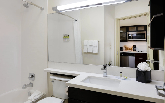 Candlewood Suites Dallas NW - Farmers Branch by IHG