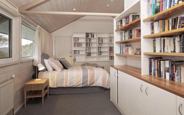 Silvertop Chalet