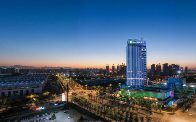 HUALUXE Xi an Chanba by IHG