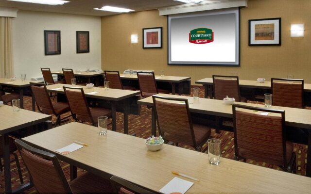 Courtyard by Marriott Norwalk
