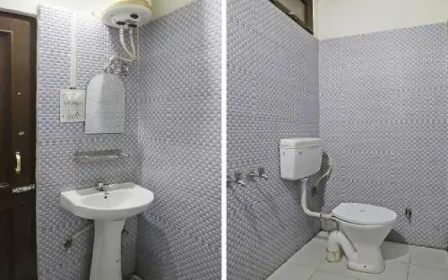 Oyo 24737 Shaivy Homestay And Saini Bhojnalay