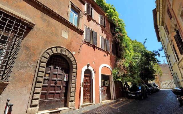 Rome Accommodation - Giulia II