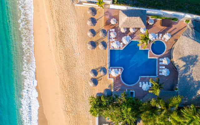 Park Royal Beach Huatulco – All Inclusive