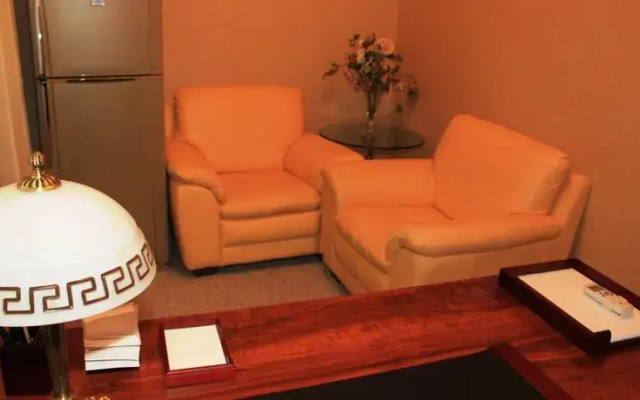 Ле Тон на проспекте Вернадского