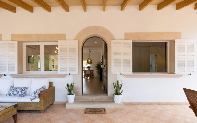 VILLA MESTRAL, reformada 2022