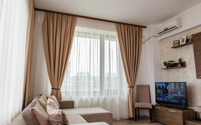 Summerland Sea View Apartment