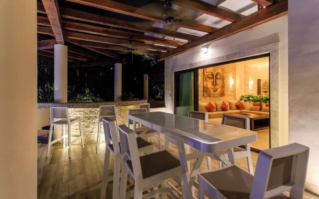 Aldea Thai by Playa Moments
