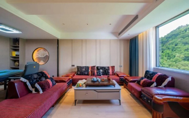Jinlong Hotel – Guest Rooms – Baise