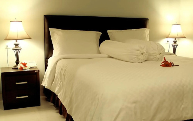 Grand Royal BIL Hotel